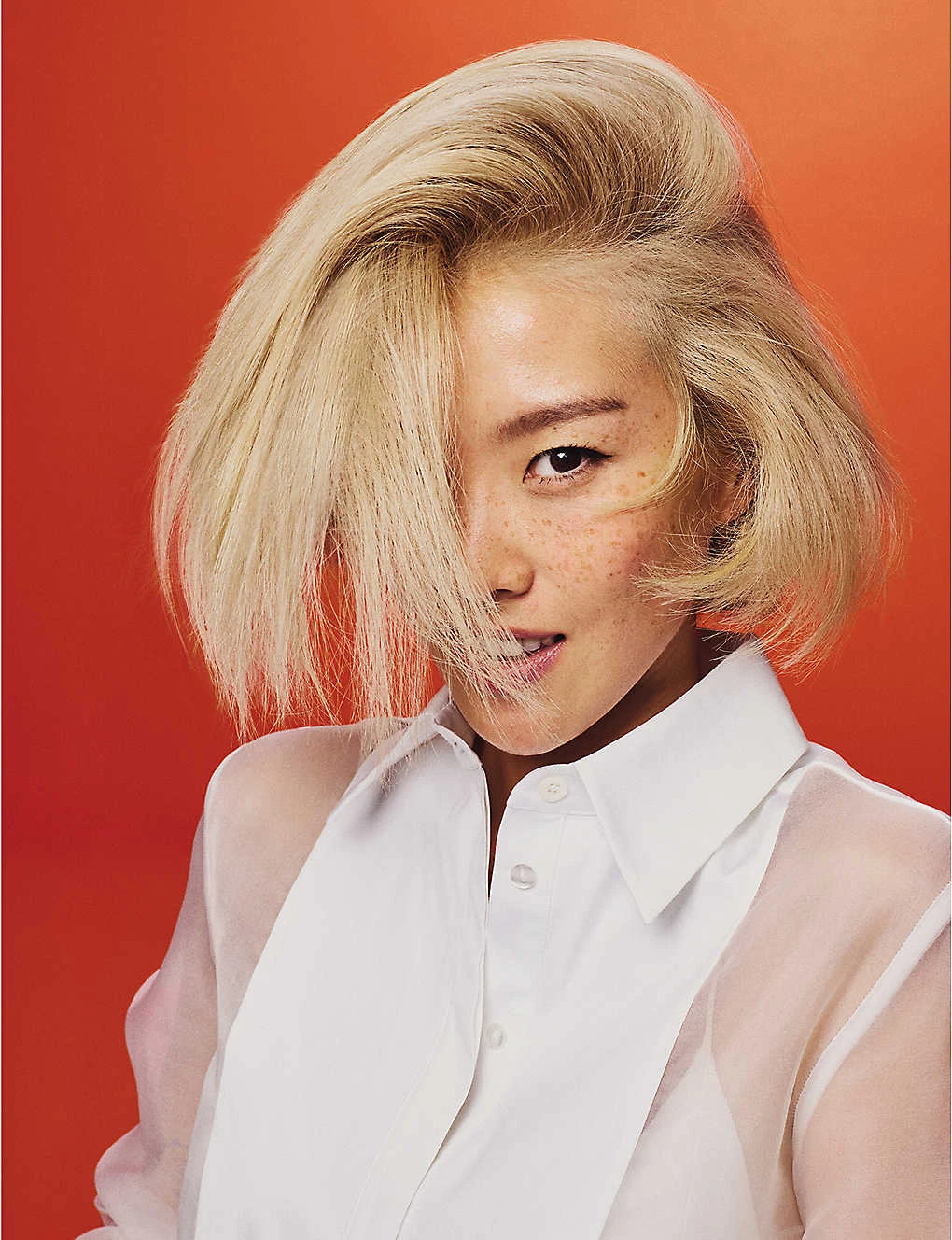 Oribe Bright Blonde Essential Priming Serum 100ml 4 Oribe Bright Blonde Essential Priming Serum 100ml - Image 3