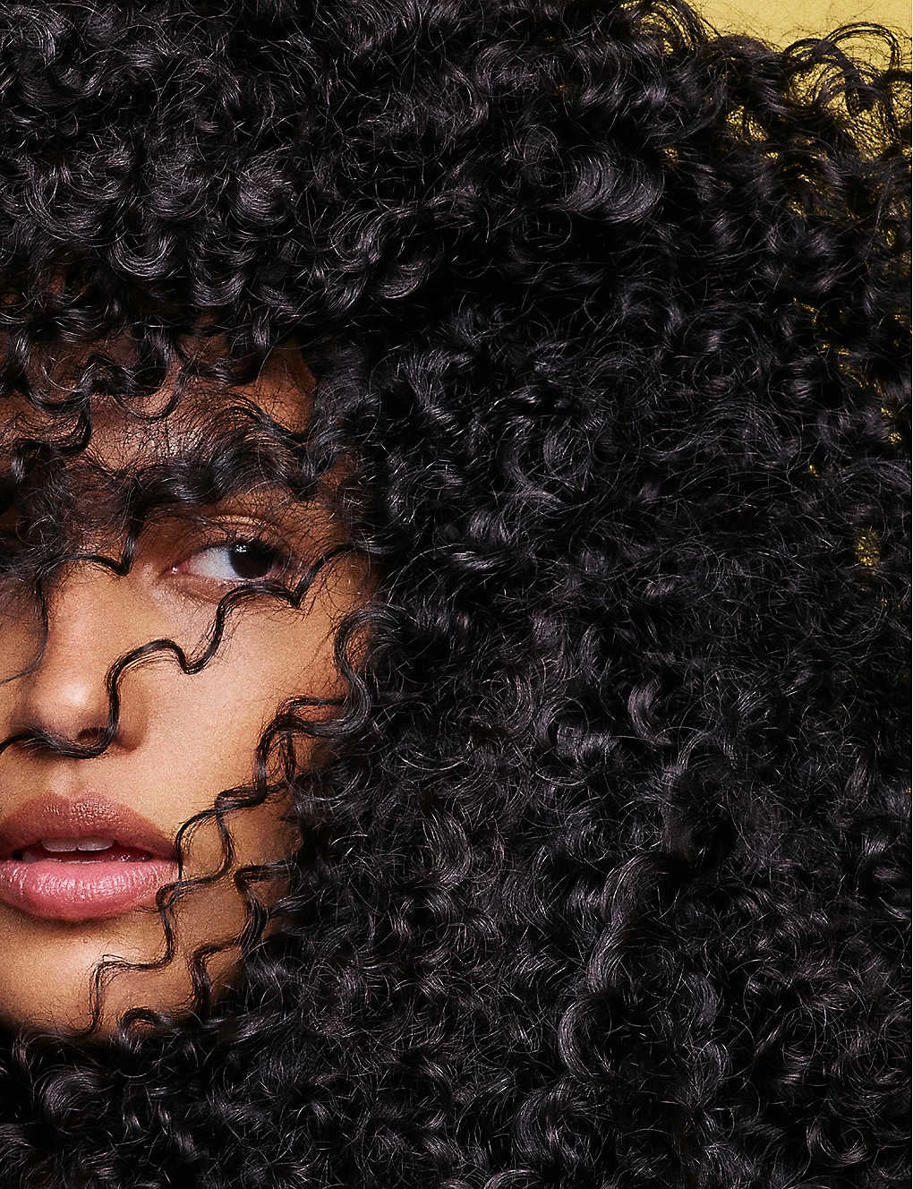 Oribe Hair Alchemy Strengthening Masque 150ml 5 Oribe Hair Alchemy Strengthening Masque 150ml - Image 3