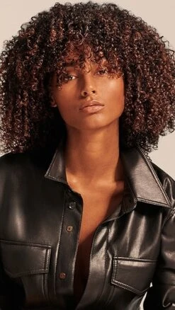 Oribe Shampoo For Moisture & Control -Oribe oribe3000713153 1663960746465 2 0. UX357 QL90