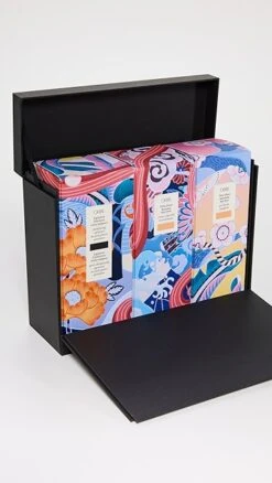 Oribe Signature Experience Collection Set 11 Oribe Signature Experience Collection Set -Oribe oribe3004013153 1669051432222 2 0. UX357 QL90