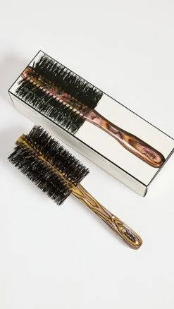 Oribe Large Round Brush -Oribe oribe3004113153 1674156876794 2 0. UX357 QL90