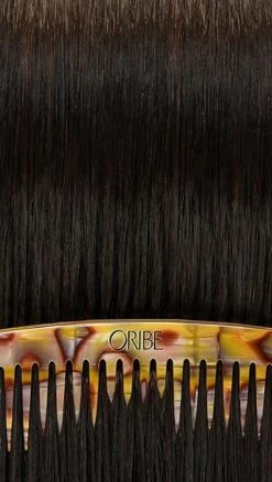 Oribe Wide Tooth Comb -Oribe oribe3004413153 1674157031961 2 0. UX357 QL90