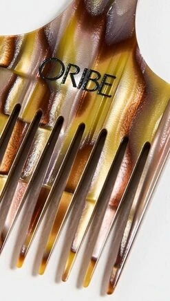 Oribe Hair Pick -Oribe oribe3004513153 1674157052878 2 0. UX357 QL90