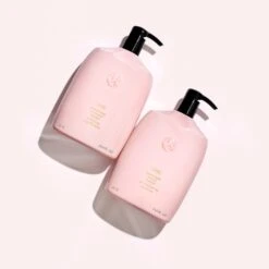 Oribe SERENE SCALP ANTI-DANDRUFF SHAMPOO -Oribe s2438190 av 02 zoom