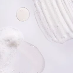 Oribe SERENE SCALP OIL CONTROL SHAMPOO -Oribe s2674448 av 10 zoom